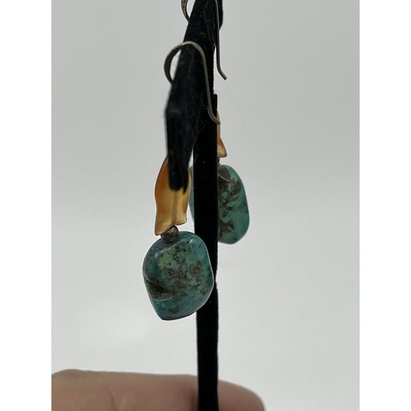 Lucite Fish & turquoise dangle earrings 2" Long Western Outdoors Aztec Country - Picture 5 of 7